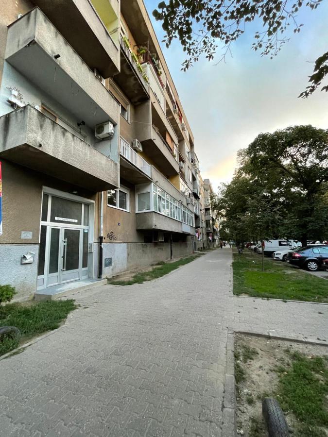 Apartman Avenia Novi Sad Exterior foto